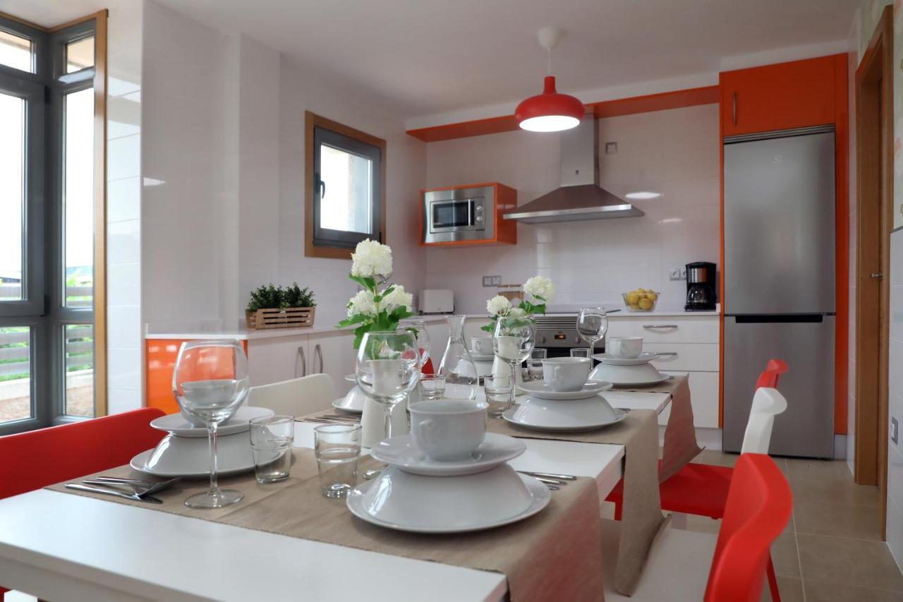 Chalet Vacacional Salnes Sur Con Piscina 坎巴多斯 外观 照片