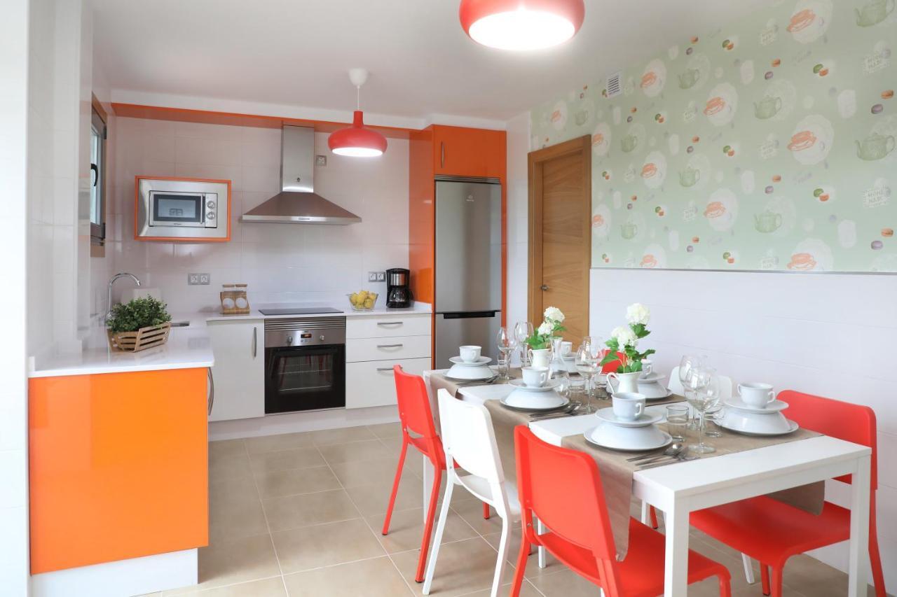 Chalet Vacacional Salnes Sur Con Piscina 坎巴多斯 外观 照片